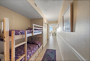 Pelican Beach 1202 1 Bedroom Condo by Pelican Beach Management