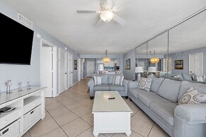 Pelican Beach 1412 2 Bedroom Condo by Pelican Beach Management
