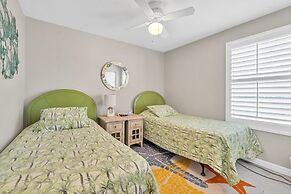 Pelican Beach 1118 2 Bedroom Condo by Pelican Beach Management