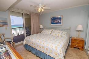 Pelican Beach 0712 2 Bedroom Condo by Pelican Beach Management