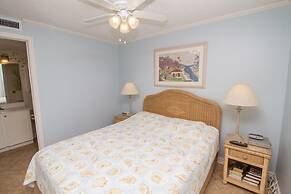 Pelican Beach 0712 2 Bedroom Condo by Pelican Beach Management