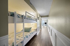 Pelican Beach 1411 1 Bedroom Condo by Pelican Beach Management