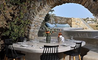 Paraga Scorpios Villa 2 7mins Walk to Beach by Calypso Sunset Villas