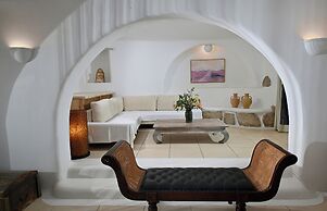 Paraga Scorpios Villa 2 7mins Walk to Beach by Calypso Sunset Villas