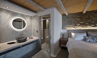 Paraga Scorpios Villa 2 7mins Walk to Beach by Calypso Sunset Villas