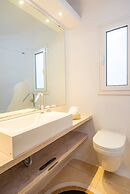 Paraga Scorpios Villa 2 7mins Walk to Beach by Calypso Sunset Villas