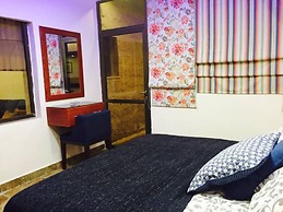 The Royal Luxury Tiger Patio