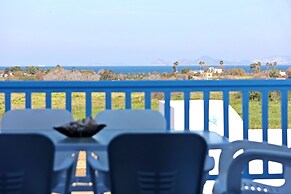 Xenos Villa 5 With a Private Pool Near the sea