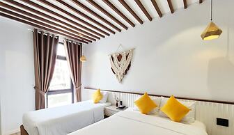 Riverside Mini Hotel Grand World