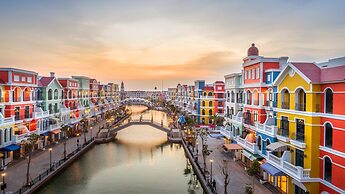 Riverside Mini Hotel Grand World