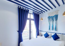 Riverside Mini Hotel Grand World