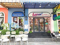 Riverside Mini Hotel Grand World