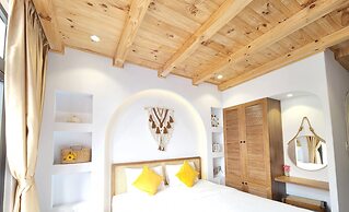 Riverside Mini Hotel Grand World