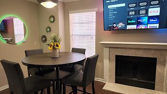 Near Nrg - Book For Rodeo - 2 Bedroom 2 Bath - Resort Style Pool