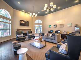 Near Nrg - Book For Rodeo - 2 Bedroom 2 Bath - Resort Style Pool