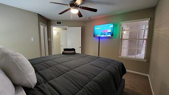 Near Nrg - Book For Rodeo - 2 Bedroom 2 Bath - Resort Style Pool