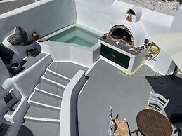 Charming 2-bed Villa in Thera With Outdoor hot tub