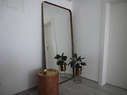 Cozy Loft Studio With Rooftop, Seaview & Pool