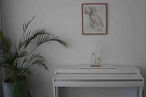 Cozy Loft Studio With Rooftop, Seaview & Pool