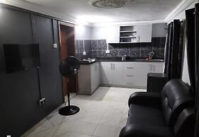 HOUSEPROUD SERVICED APARTMENTS