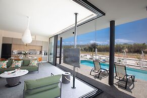 Protaras Elite Pearl Villa Ep17