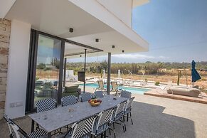 Protaras Elite Pearl Villa Ep17