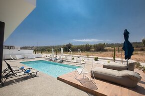 Protaras Elite Pearl Villa Ep17