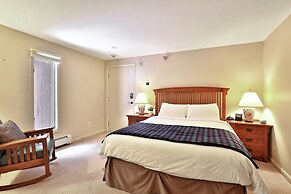 The Birch Ridge: Mission Room #4 - Queen Suite In Killington, Vermont 