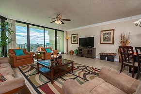 Phoenix on the Bay 2 by Brett Robinson Vacations