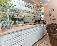 Phoenix on the Bay 2 by Brett Robinson Vacations