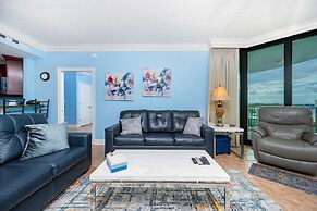 Phoenix on the Bay 2 by Brett Robinson Vacations