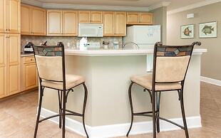 Phoenix on the Bay 2 by Brett Robinson Vacations