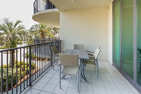 Phoenix on the Bay 2 by Brett Robinson Vacations