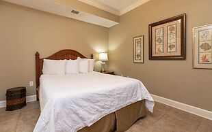 Phoenix on the Bay 2 by Brett Robinson Vacations