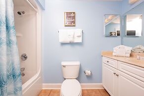 Phoenix on the Bay 2 by Brett Robinson Vacations