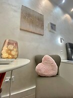 Apartment Near the Colosseum With Metro Line A a 2-minute Walk Away