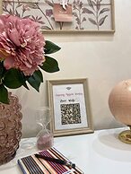 Apartment Near the Colosseum With Metro Line A a 2-minute Walk Away