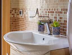 Grande Emerald Luxury Home Sea View