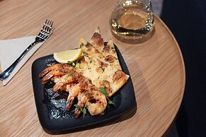 Moxy Halifax Downtown