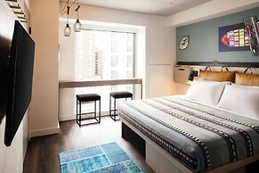 Moxy Halifax Downtown