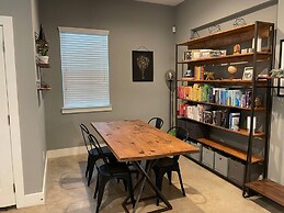 Modern Home In North-central Austin