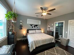 Modern Home In North-central Austin