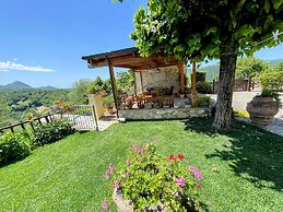 Torretta Sleeps 5 With Pool and Exclusiv