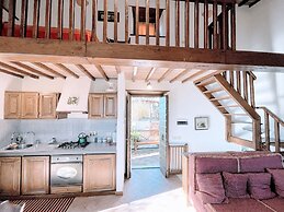 Torretta Sleeps 5 With Pool and Exclusiv