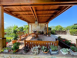 Torretta Sleeps 5 With Pool and Exclusiv