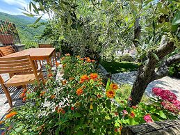 Torretta Sleeps 5 With Pool and Exclusiv