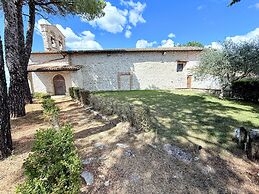 Torretta Sleeps 5 With Pool and Exclusiv