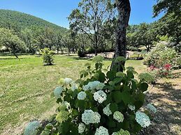 Torretta Sleeps 5 With Pool and Exclusiv