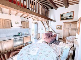 Torretta Sleeps 5 With Pool and Exclusiv
