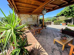 Torretta Sleeps 5 With Pool and Exclusiv